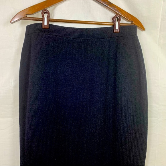 St. John Basics Black Knit Straight Pencil Skirt Size 10 Black‎ - Picture 5 of 7